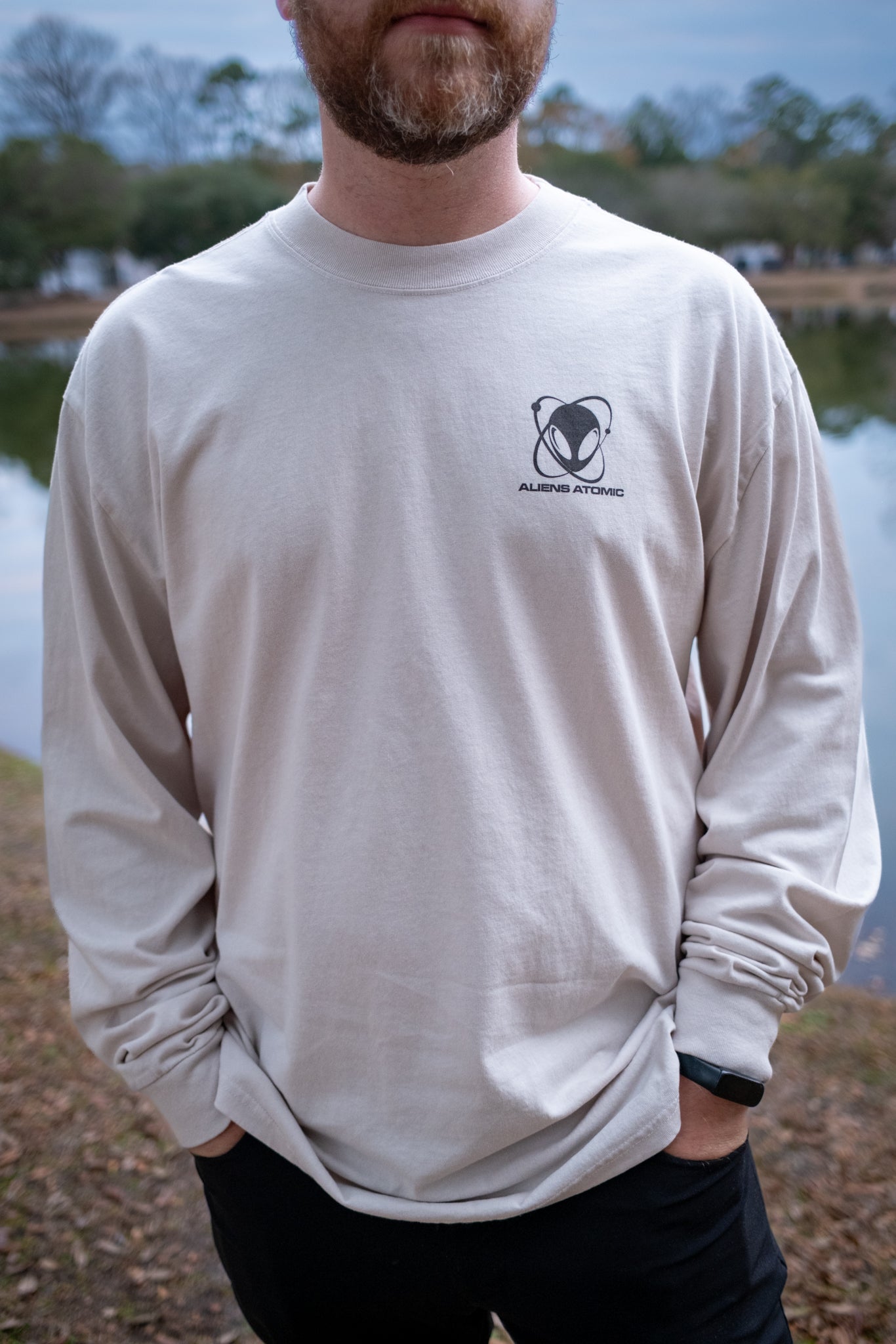 model | T-shirt Front Faded Khaki Faded Bone Faded Black Faded Grey