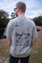 model | T-Shirt Back Eucalyptus Ecru White Navy Pine Green Pistachio