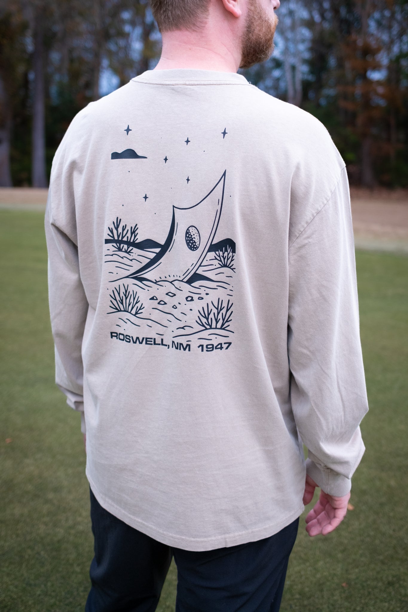 model | T-shirt Back Faded Khaki Faded Bone Faded Black Faded Grey